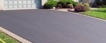 Best Recycled Asphalt Driveway Installation  in Garnett, KS